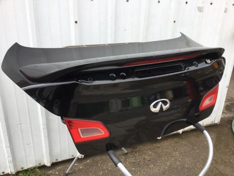 2007-2008 Infiniti G35 Decklid Black With Spoiler Sedan Top Trim Missing - Image 2 of 4