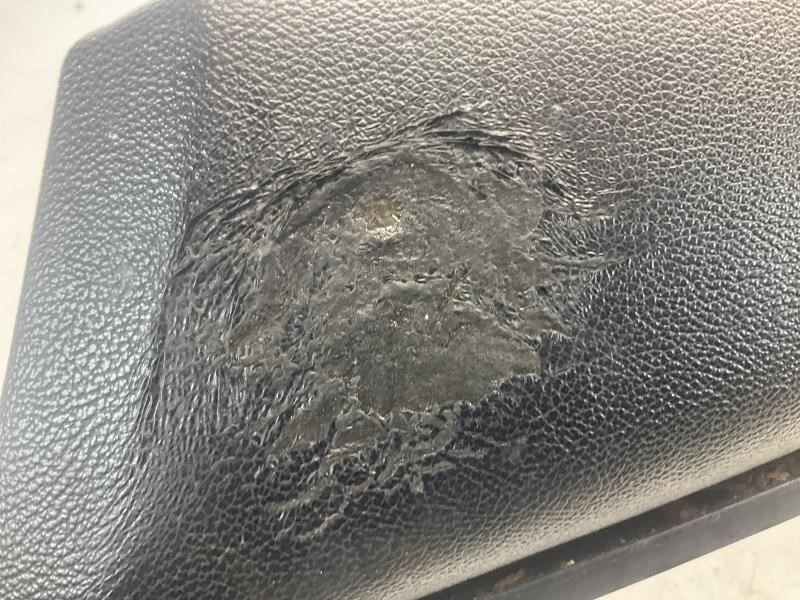 14-22 Maserati Ghibli Quattroporte Center Console Armrest Arm Rest Lid Q