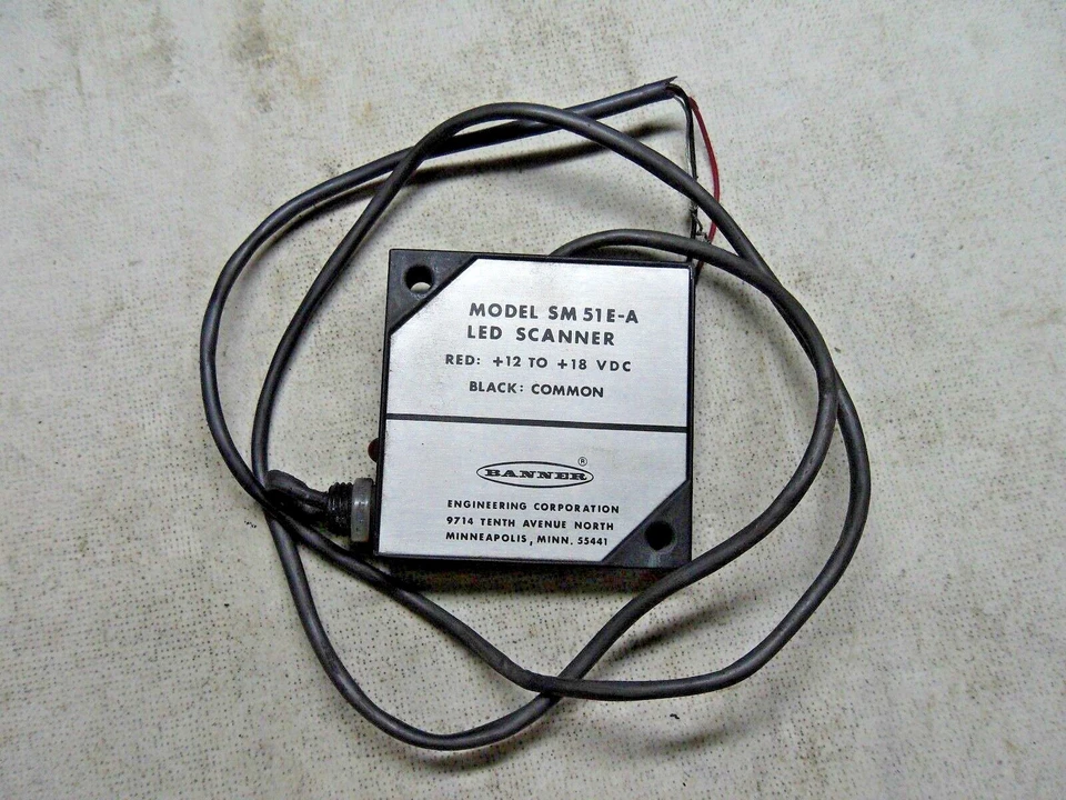 Sensor de modo oposto scanner LED Banner Engineering SM51E-A - Imagem 2 de 3