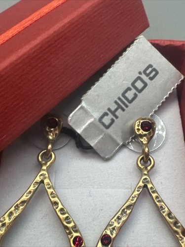 Gorgeous!!! Vintage CHICO'S Gold Tone Deep Red Rhinestone Masala EARRINGS NWT - Picture 4 of 8