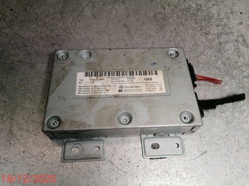 Mercedes X164 Steuereinheit Media Interface A2048708026 Used 2009 LHD