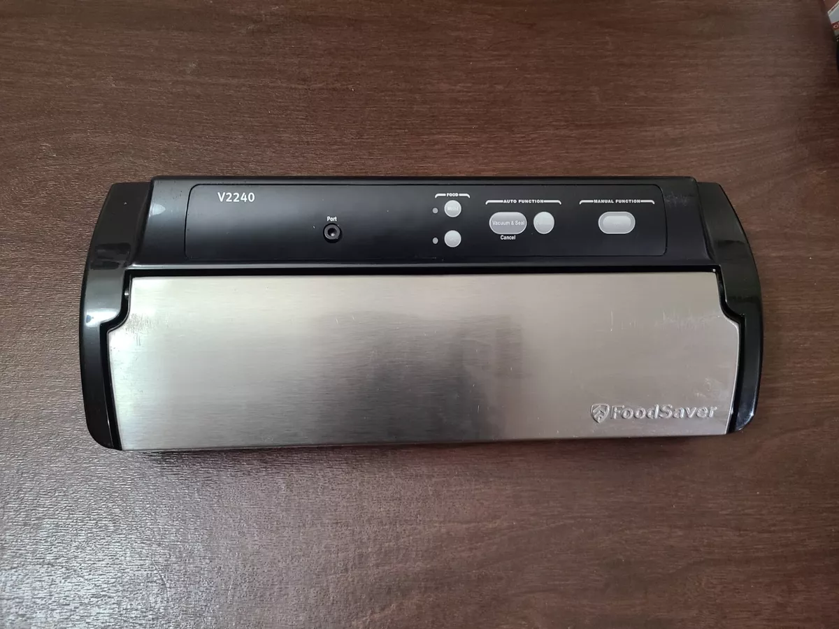 FoodSaver V2240 Space Saving Food Vacuum Sealer Comact Silver