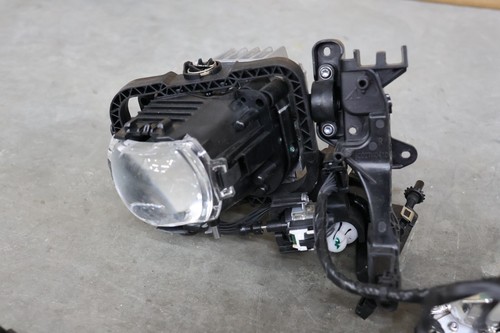 2018 BMW LED Headlight Projector Ballast Kit Set Right Passenger Side OEM - Picture 8 of 16