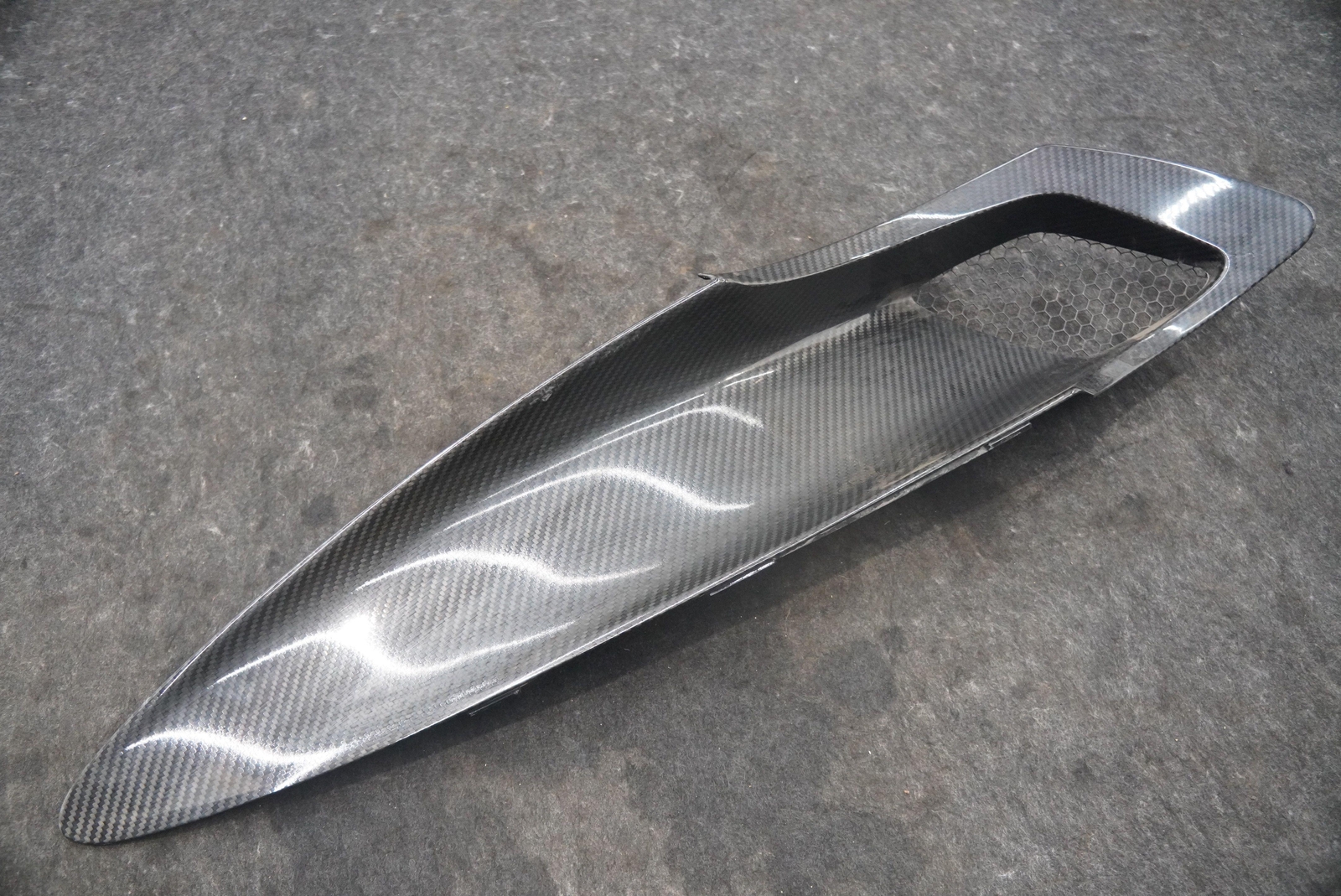 Rear Right Dirty Air Intake Duct Carbon Fiber Cover 14AB429CP McLaren 720S 2020