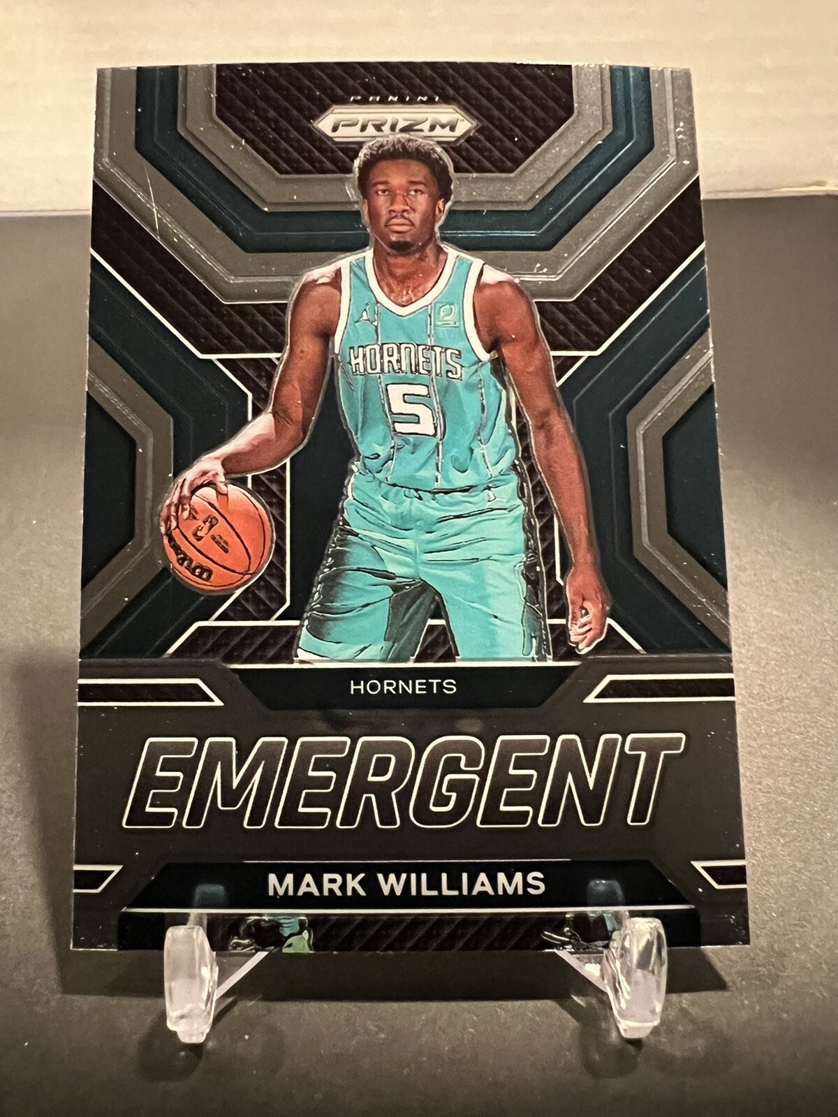 2022-23 Panini Prizm Mark Williams Emergent Rookie Card #24 RC Hornets 🏀🏀🏀