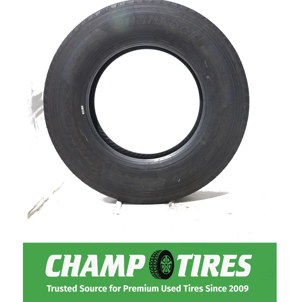 P215/75R17.5 Hankook Smart Flex AH35 Takeoff 128 M Used 15/32nds - Image 2 of 4