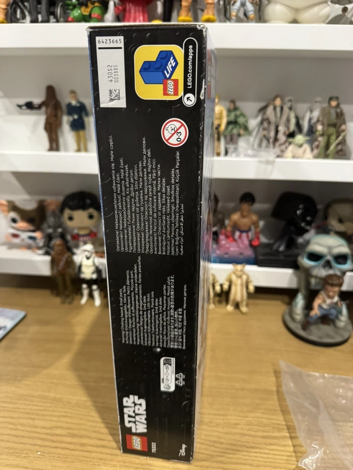 STAR WARS LEGO 75322 HOTH AT-ST BRAND NEW SEALED BNIB - slight fading on the box - Image 4 of 4