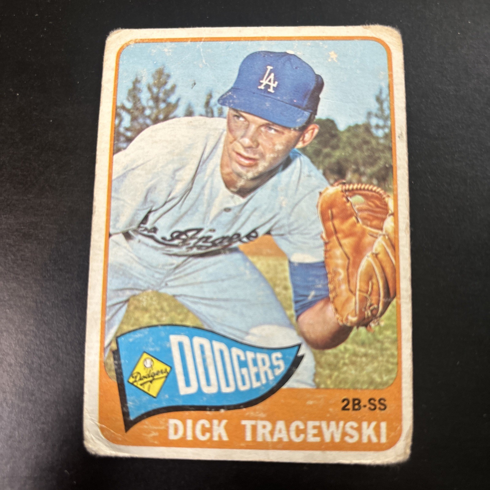DICK TRACEWSKI 1965 TOPPS BASEBALL #279 POOR Creased