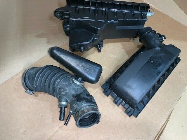 FITS 2005-2007 FORD MERCURY ESCAPE MARINER AIR CLEANER 5M6Z9600AA -  NEW OEM - Image 2 of 4