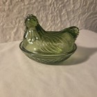 Vintage rare Hazel-Atlas Continental Glass Green Hen On Nest with crack  — photo 4