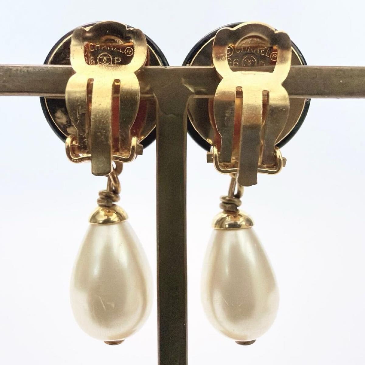 CHANEL Coco Mark Swing Pearl Earrings, 96P, Gold and Black Women's Accessories thumbnail 6