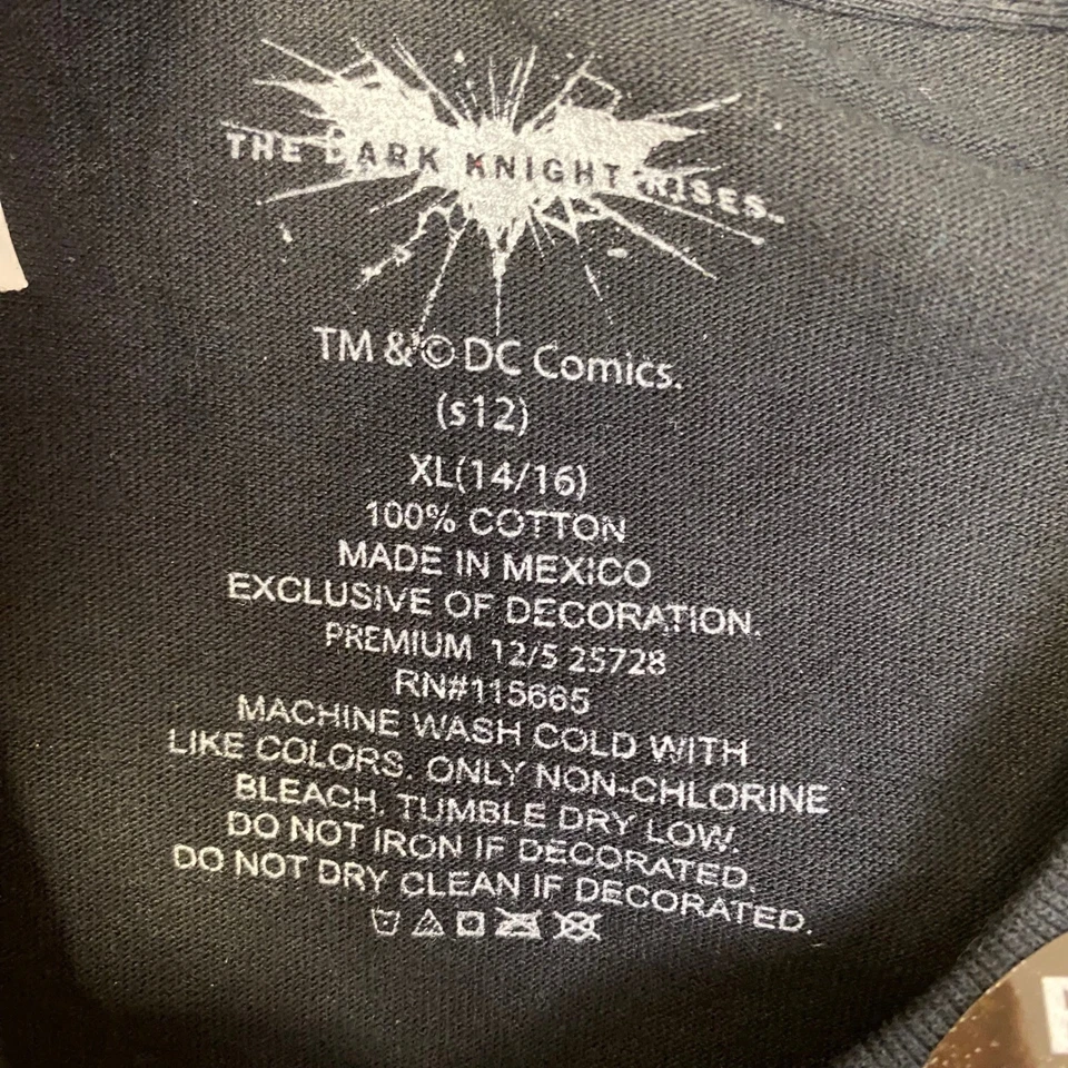 Детская футболка Dark Knight Rises с УФ-чернилами XL 14 16 черная DC Comics Batman новая с ценниками - Изображение 4 из 4