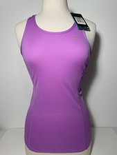 NIKE NWT WOMEN S Sports WORKOUT Top Retail 28