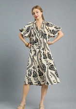 Umgee Botanical Floral Puff Sleeve Midi Dress in Cream/Black