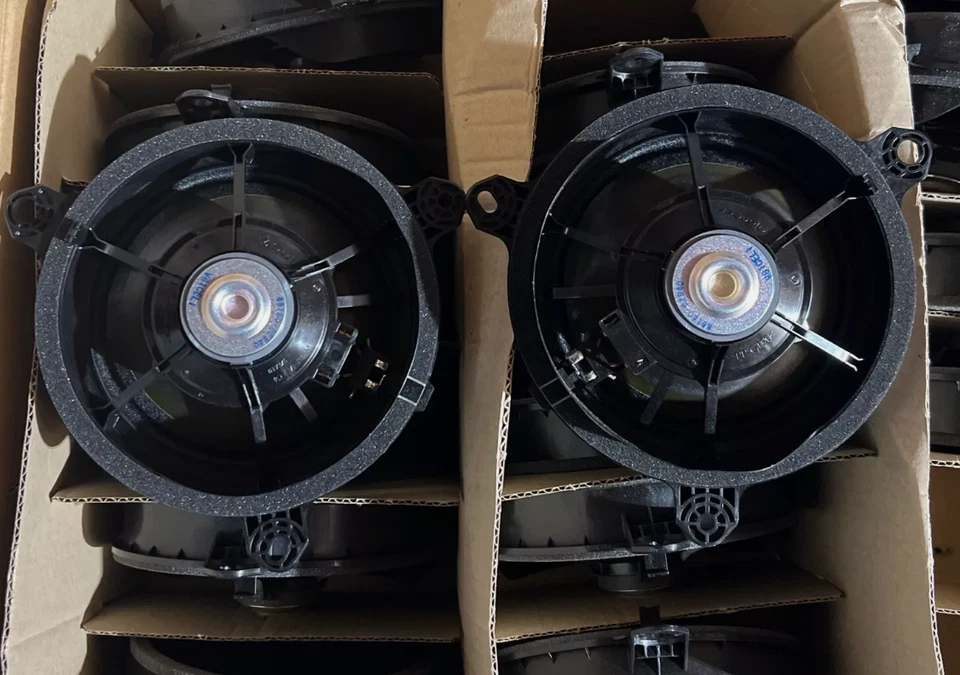 2019 - 2024 TOYOTA PAIR DOOR AUDIO PIONEER SPEAKERS OEM 8616002B40 - Image 2 of 2