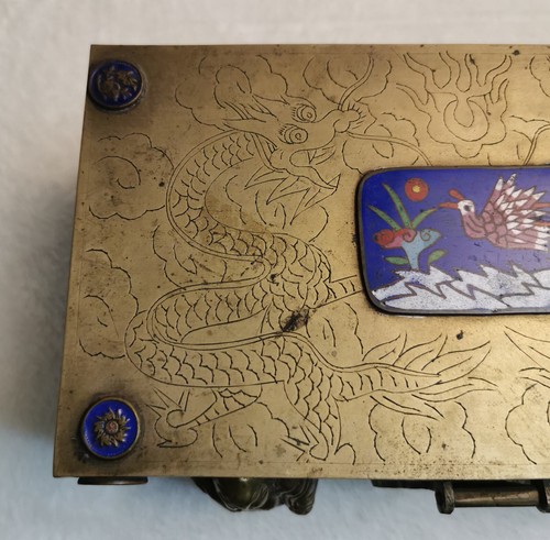 Antique Chinese Brass & Cloisonne Cigar / Trinket Box, Wood Lined, Dragon Design - Picture 15 of 23