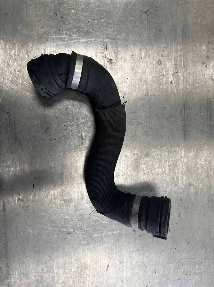 BMW 1 SERIES 2009 2.0 Diesel Coolant Radiator Pipe 1436077 N47 - image 2 of 3