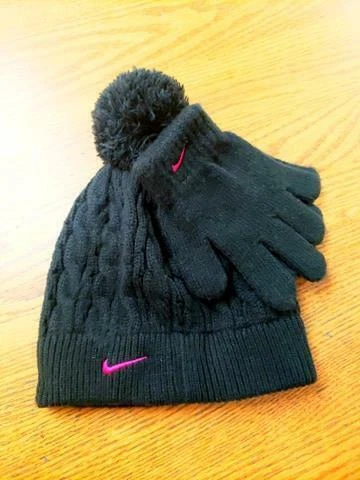 Nike Acrylic Unisex Kids' Clothing (Sizes 4 & Up)