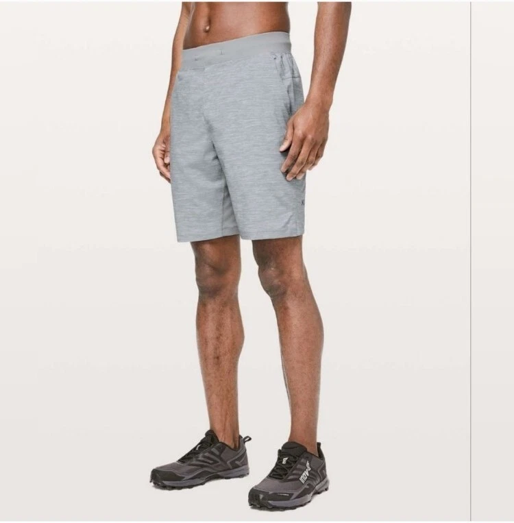 Light grey hotsell lululemon shorts