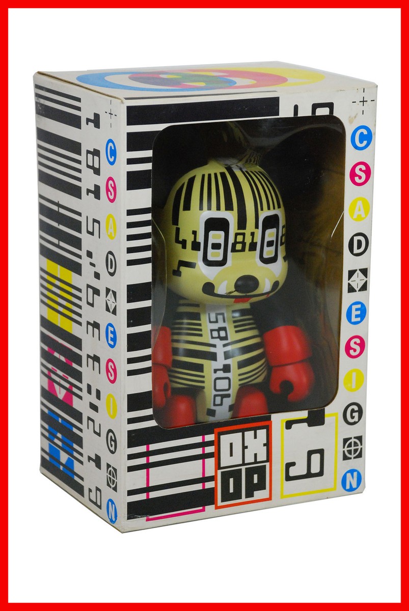 COOP Q BEAR BEAR Qee Toy2r 8インチ フィギュア Qee Oxop Toy2R Barcode CSA Design Bear 8