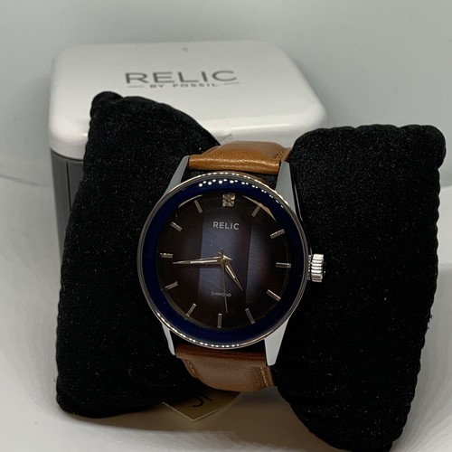 Brown Leather Analog Dial Quartz Watch 