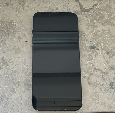 iPhone 13 128GB Schwarz ohne Simlock, mit Ladekabel
