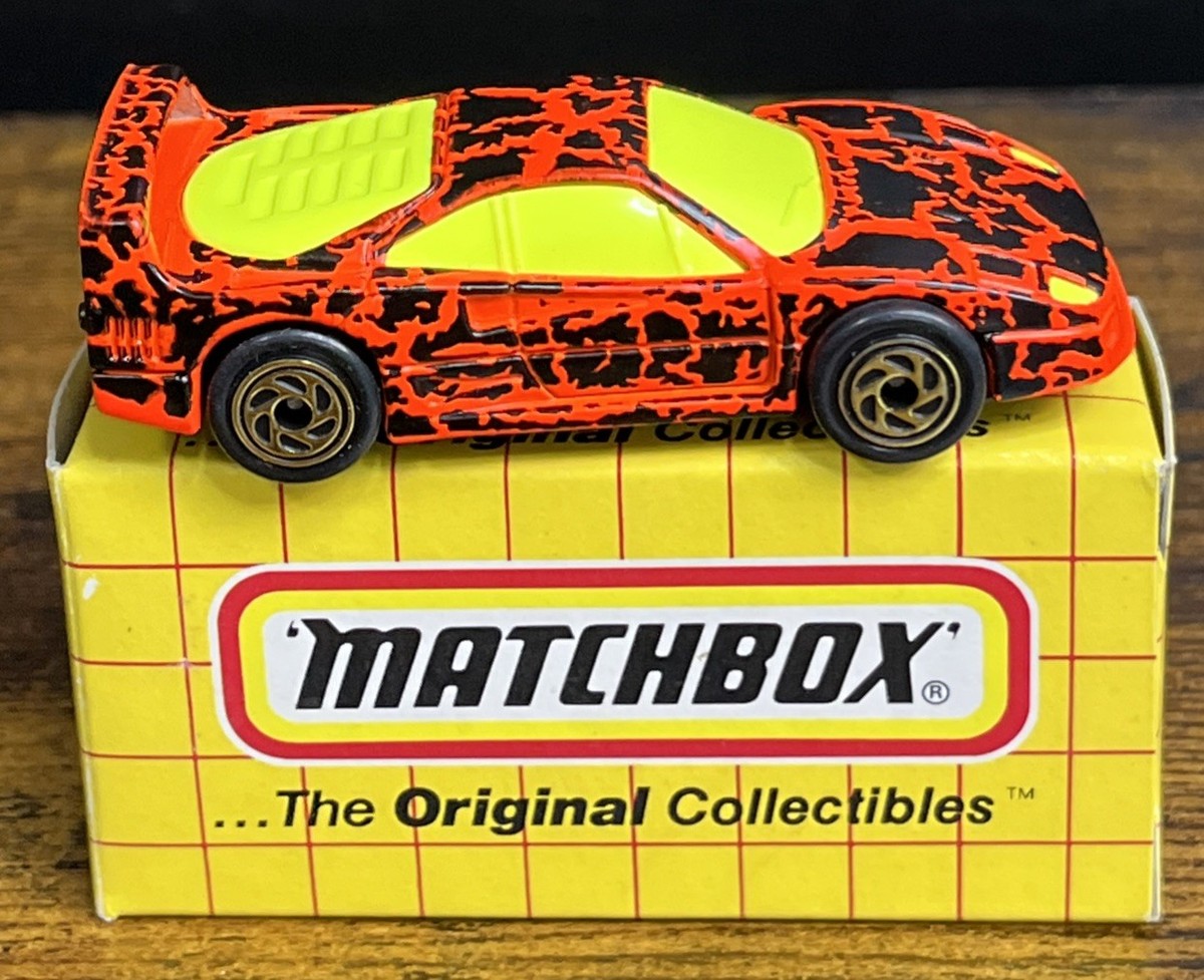 Matchbox 1993 Yellow Box - MB24 Ferrari F-40 Neon Orange 1:59