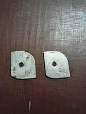 C1 Corvette 56-62 Seat Seperatorconsole Trim Molding Clips 2 Retainers Read C1 Corvette 56-62 Seat Seperatorconsole Trim Molding Clips 2 Retainers Read