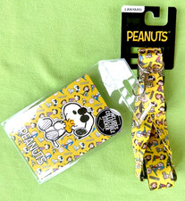 PEANUTS LANYARD w/COLLECTIBLE STICKER:NWT SNOOPY AND PALS
