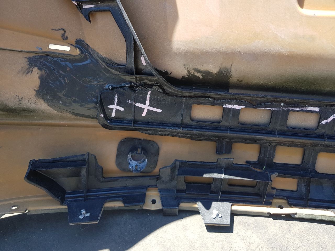2010-2012 AUDI R8 REAR BUMPER GRAY OEM