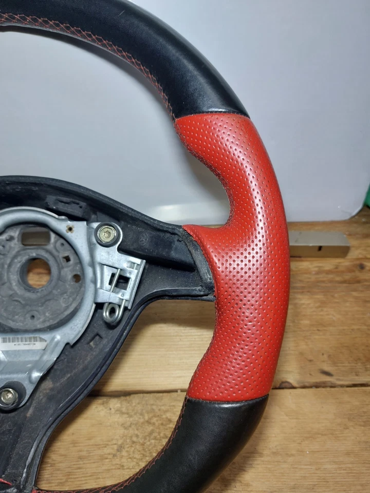 Volante SEAT Leon, Toledo III Appiattito Tuning Appiattito Foto 4 de 4