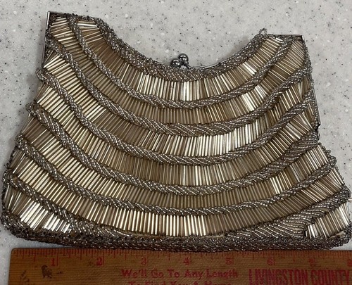 Vintage MAGID Perlen Handtasche ~ Abendtasche ~ silberne Hardware ~ Hongkong ~ MCM ** LESEN ** - Bild 10 von 11
