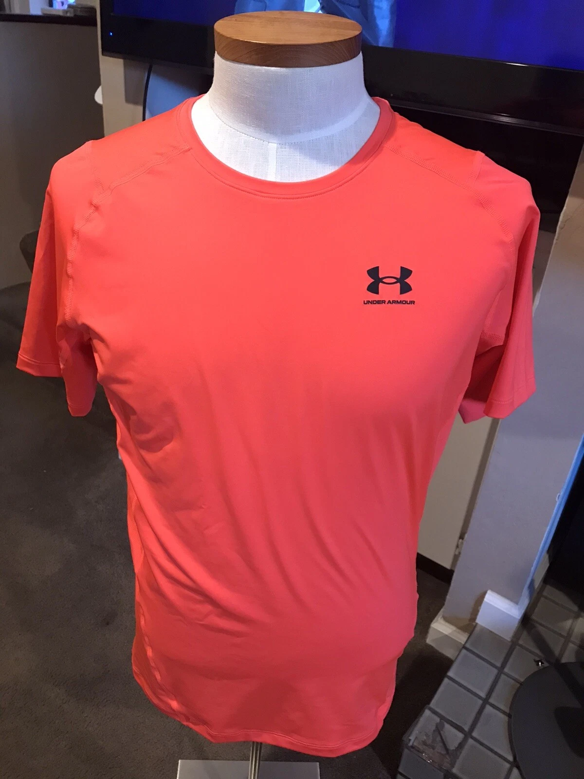 Under Armour Mens T-Shirt Sz XXL HeatGear Armour Short Sleeve 1361518-628 Red