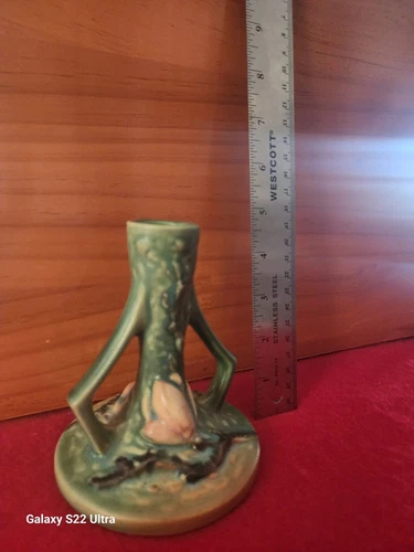 Roseville Magnolia Double Handle Candleholder