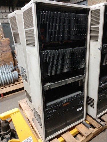 Motorola MSF5000 800 MHz High Power Repeater Base Station Unit ...