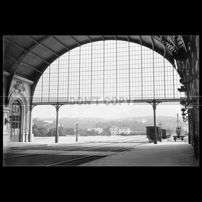 Photo L.000427 GARE DE NICE 1875 CHEMIN DE FER TRAIN