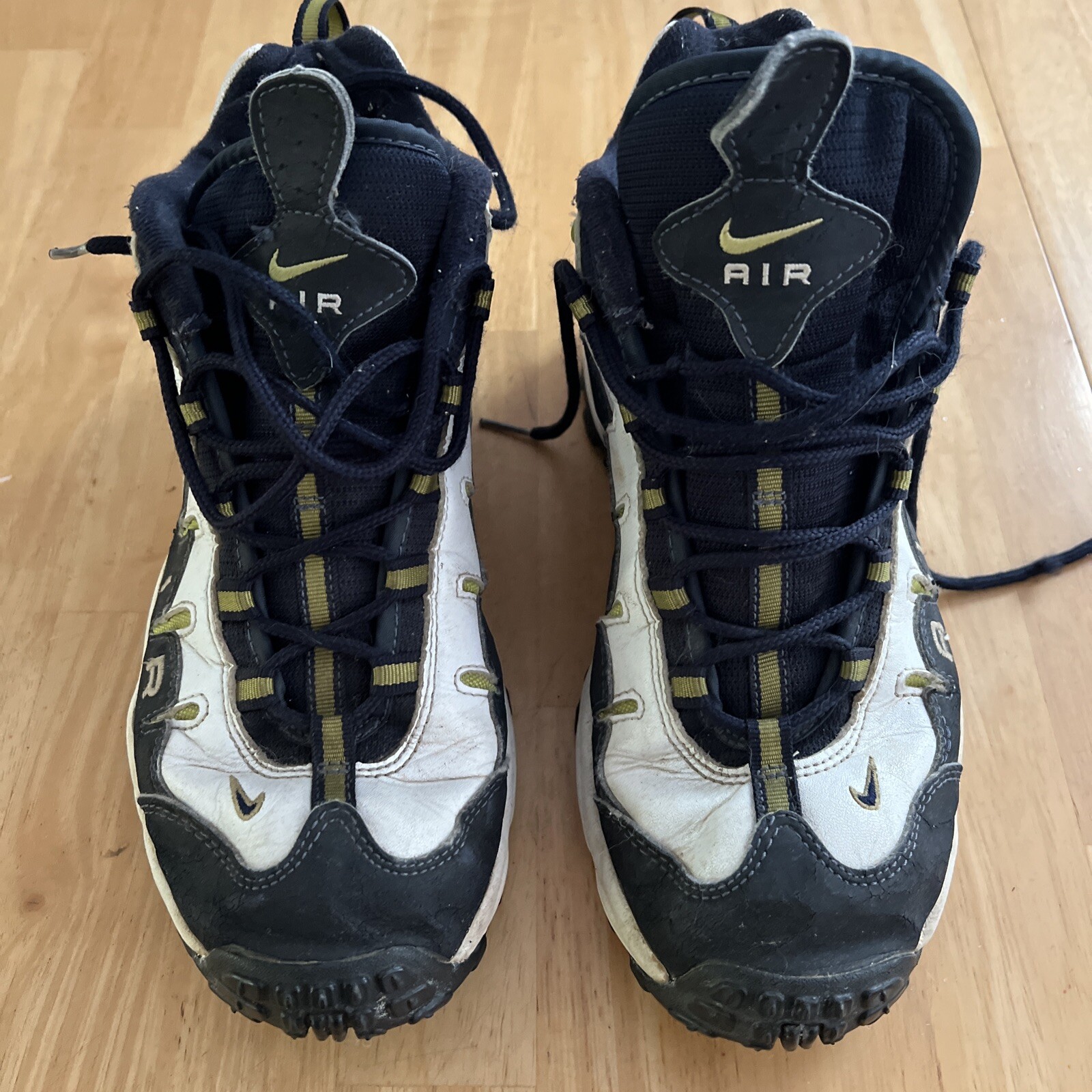 Vintage Nike Air Basketball Shoes SZ 10 Mens White/Black Falak Tayyeb