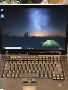 Lenovo Z61M Intel Core 2 Duo win 10 pro 500 gb sshd wlan mattes Display Top