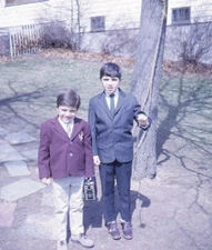 Vintage Stereo Realist Photo 3D Slide WELL DRESSED BOYS w Box Camera