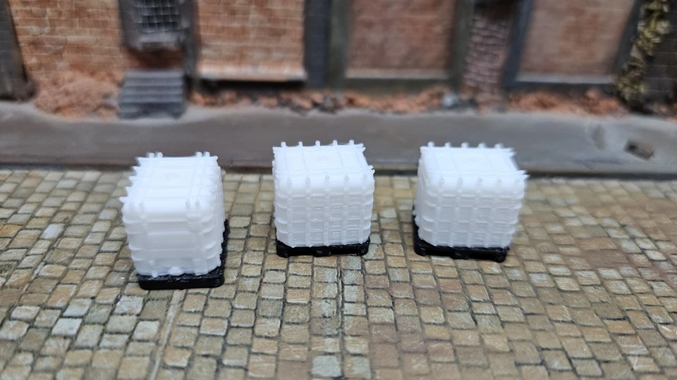 3/6 Stk. IBC Container Modelleisenbahn Wassertank 1:160 Spur N Ladegut Baustelle - Bild 4 von 4