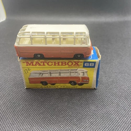 VINTAGE 1960'S LESNEY DIECAST METAL MATCHBOX CAR + BOX MERCEDES COACH 68 N MINT