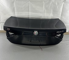 PORTELLONE BAGAGLIAIO COFANO POSTERIORE ALFA ROMEO GIULIA Q4 CON TELECAMERA