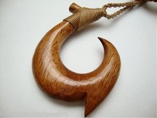 40mm Hawaiian Carved Makau Genuine Koa Wood Ulua Drop Line Fish Hook Necklace 3