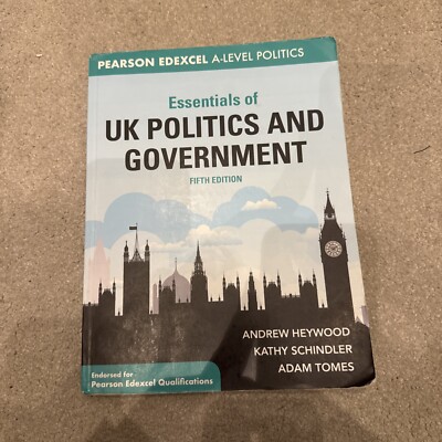 Essentials of UK Politics and Government - 9781352012309