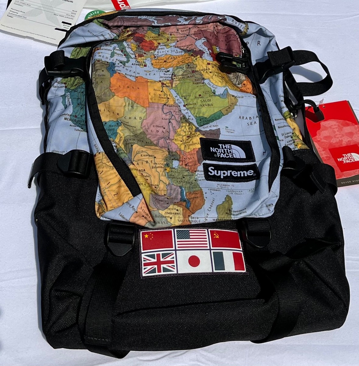 SUPER RARE Supreme SS14 The North Face Expedition Map SUPER RARE Supreme SS14 The North Face Expedition Map