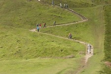 Photo 6x4 walkers ascending Millennium Hill Little Malvern walkers ascend c2018
