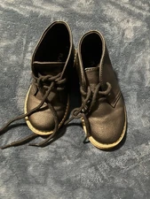 The Children’s Place Boys Lace Up Boots - black Size 9 Used