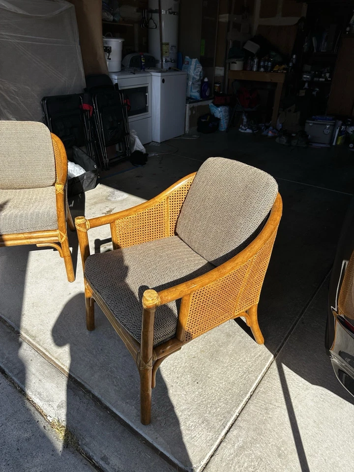 Sillas de barril McGuire vintage de ratán de bambú y cuero todas originales Foto 2 de 4