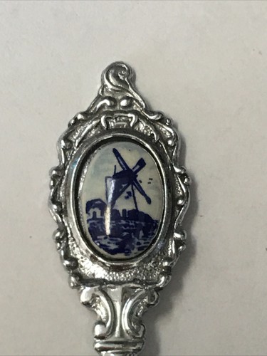 Vintage Souvenir Spoon Collectible Holland Windmill