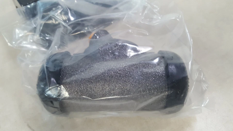 Cilindro de rueda central lado conductor o pasajero delantero nuevo para Chevy 134.68003 Foto 3 de 4